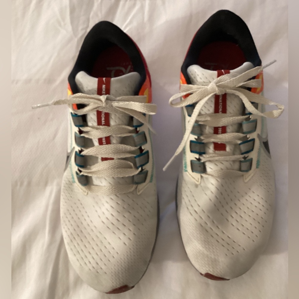 Nike Air Zoom Pegasus 38 Sneakers